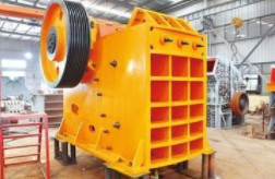 320Mpa Jaw Crusher Stone Crusher Machine With Deep Crushing Cavity And All Zone