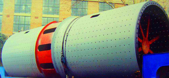 φ 4.6 X 14.0m مطحنة الكرة للمواد الخام مطحنة الأسمنت للمواد الخام